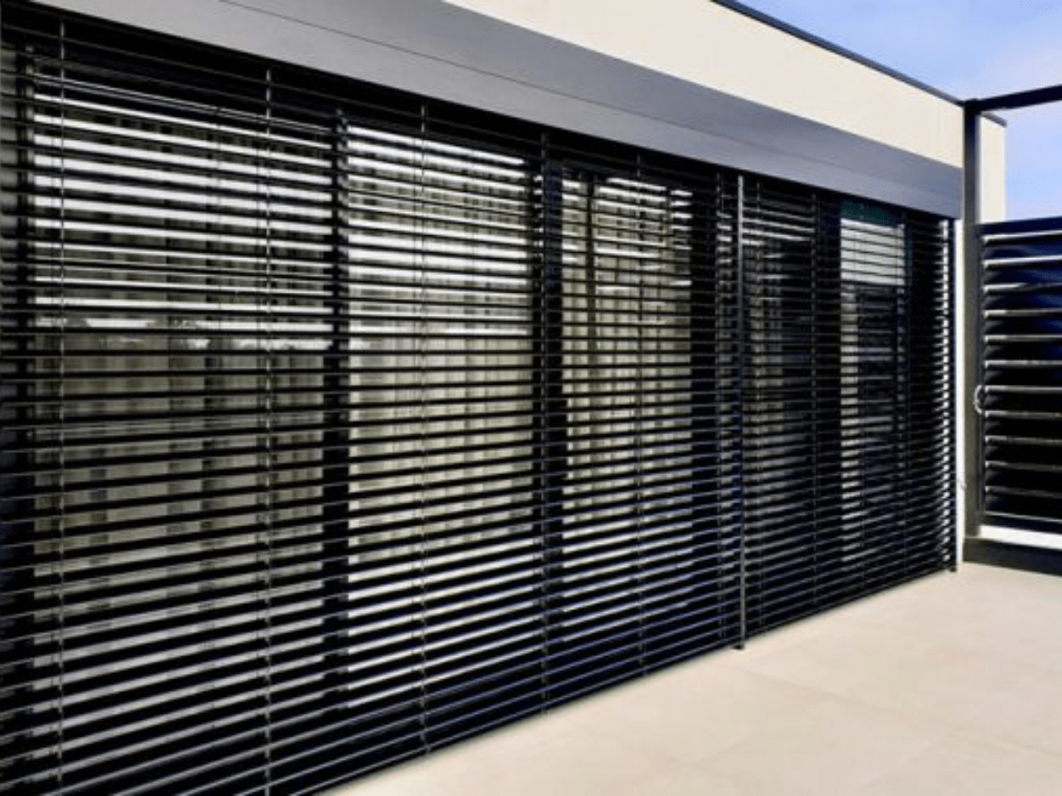 brise soleil aluminium à lames orientable